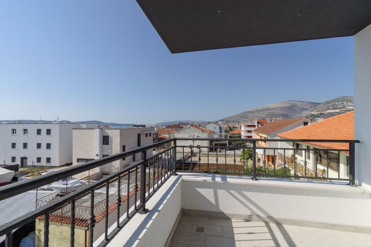 Luxury Apartman Ivana Trogir Eksteriør billede